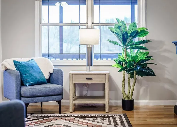 Mountain Views, Hot Tub, Firepit, Dog Friendly, Ev Connector