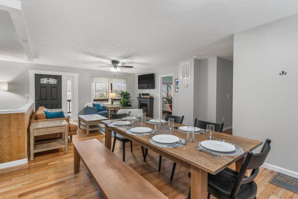 Holiday home Mountain Views, Hot Tub, Firepit, Dog Friendly, Ev Connector *