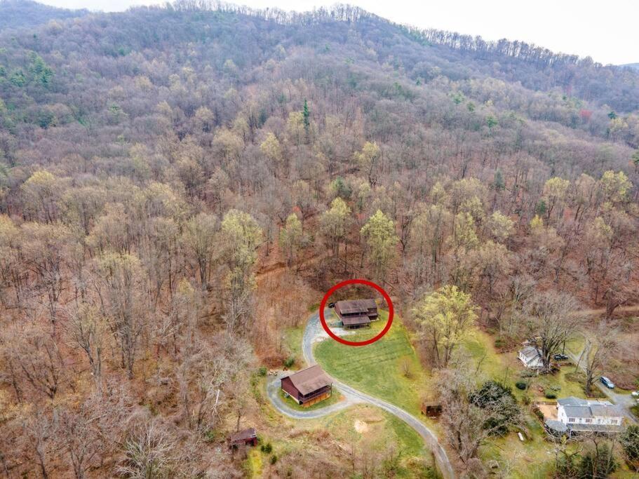Mountain Views, Hot Tub, Firepit, Dog Friendly, Ev Connector Stanley