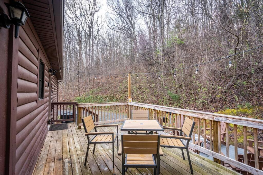 Mountain Views, Hot Tub, Firepit, Dog Friendly, Ev Connector *